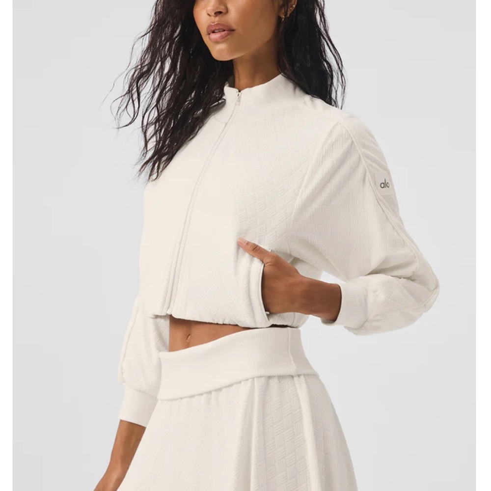 ALO Yoga Ivory Full Zip Jacket